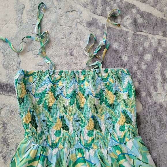 Women's' Green Leaf-Print Smocked Maxi Dress with Adjustable Ties Size XL - Picture 2 of 3
